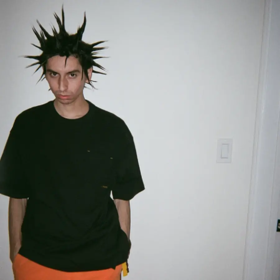 Alternative view of Áo Drew House Basic SS Pocket Tee Black