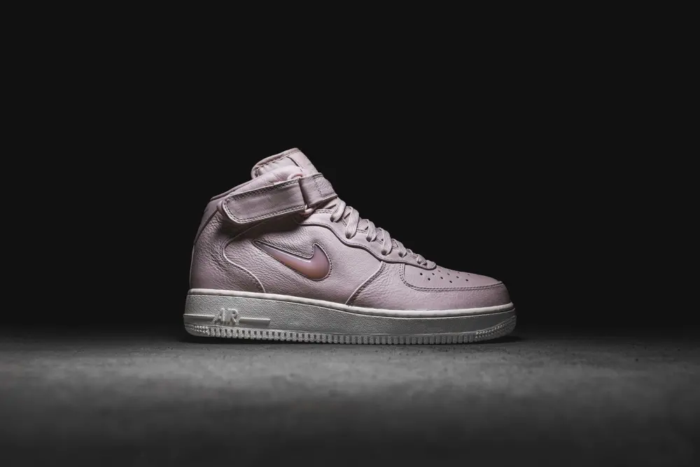 Alternative view of Giày Nike Air Force 1 Mid Retro Prm 'Silt Red' 941913-600