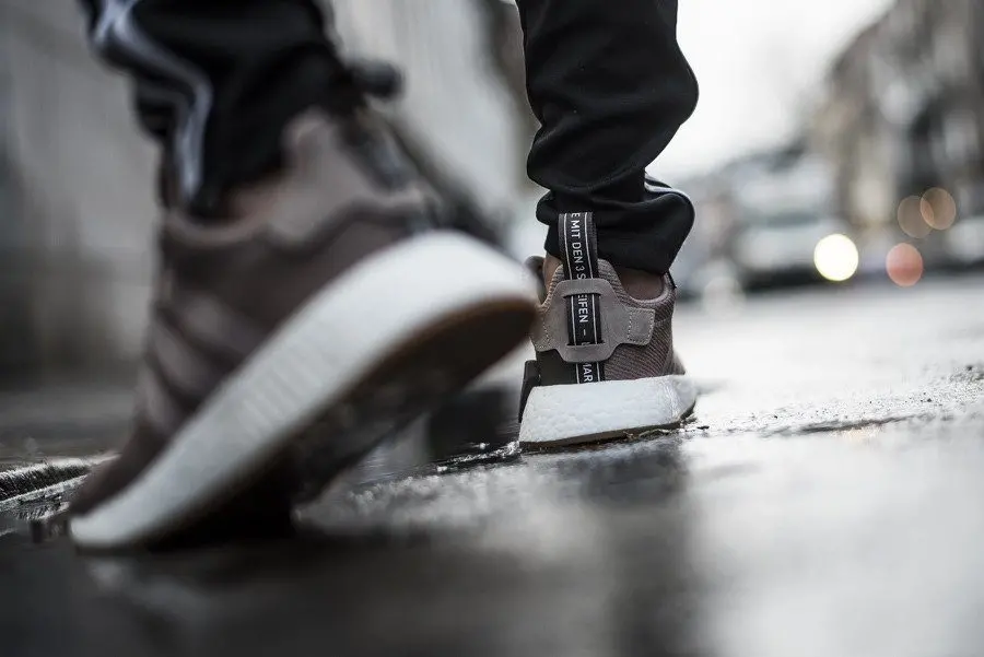 Giày Adidas NMD R2 Winter Pack 'Light Brown' CQ2399 - Ảnh 5