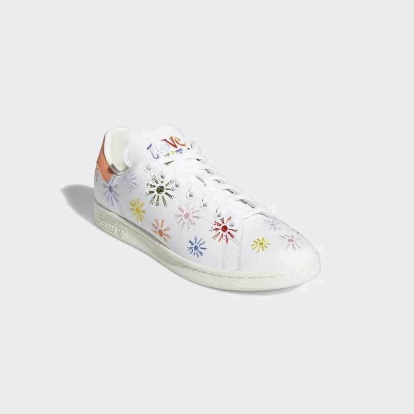 Alternative view of Giày Adidas Stan Smith 'Pride' GW2417