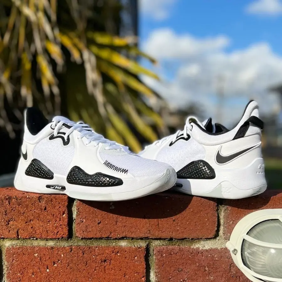Alternative view of Giày Nike PG 5 TB 'White Black' DA7758-100