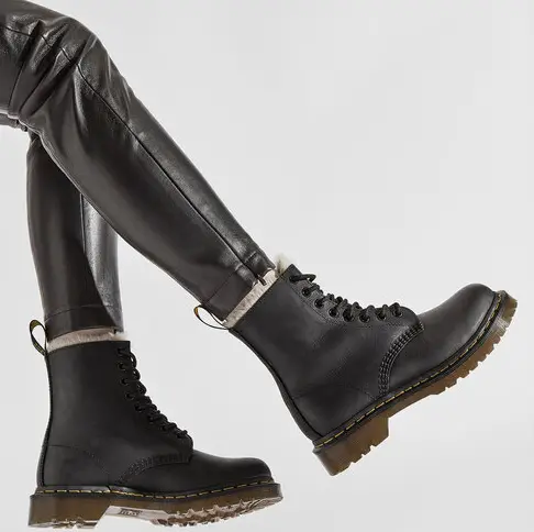 Giày Dr.Martens 1460 Women's Faux Fur Lined 'Black' 21797001 - Ảnh 3