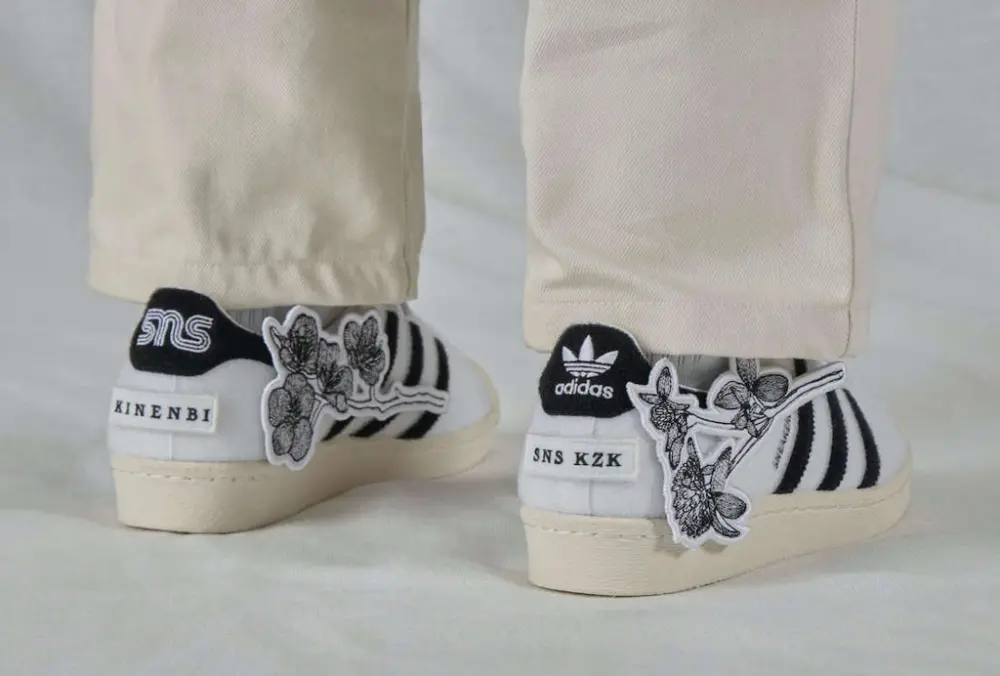 Giày Adidas Sneakersnstuff x Superstar 80s 'Kinenbi' FY0642 - Ảnh 4