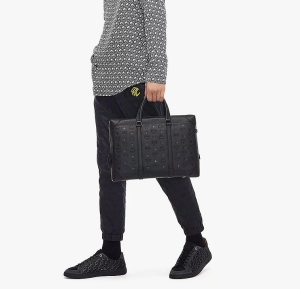 Alternative view of Túi MCM Soft Berlin Tote in Monogram Leather MMTCSBF01BK001