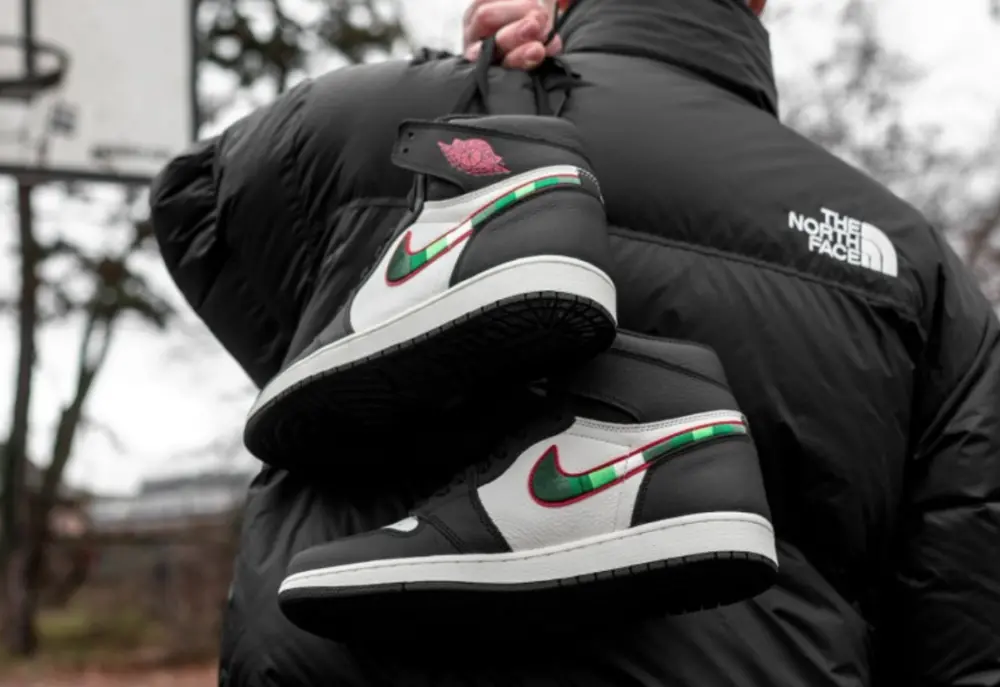 Giày Nike Air Jordan 1 Retro High 'A Star Is Born' 555088-015 - Ảnh 4