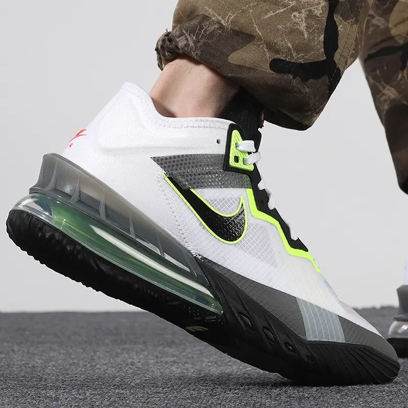 Alternative view of Giày Nike LeBron 18 Low EP 'Air Max 95 Greedy' CV7564-100