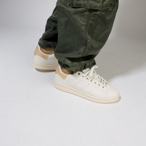 Alternative view of Giày Adidas Originals Stan Smith 'White' HP3170