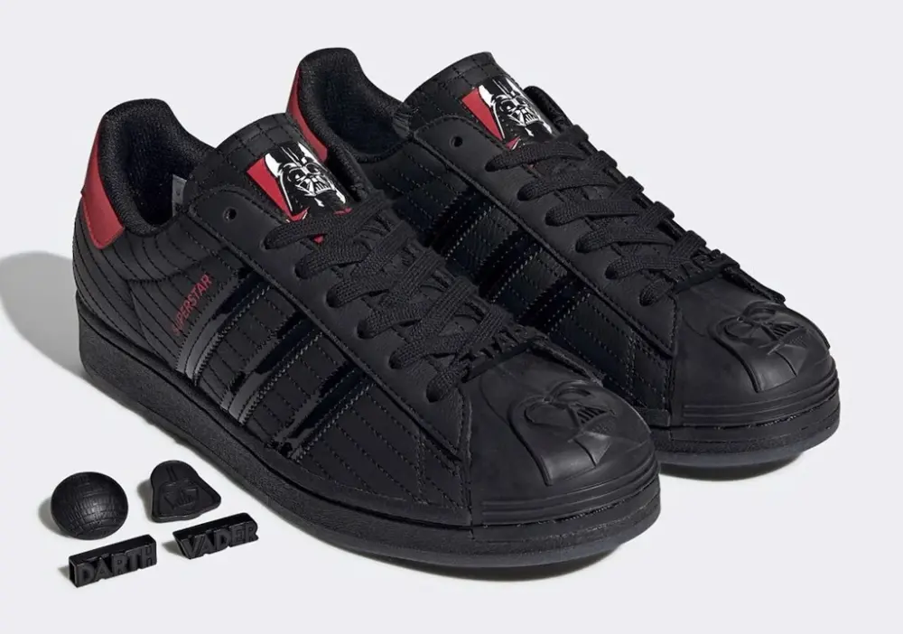 Alternative view of Giày Adidas Star Wars x Superstar 'Darth Vader' FX9302