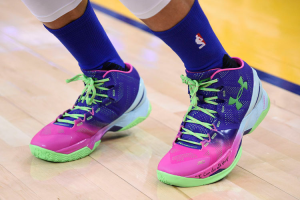Alternative view of Giày Under Armour Curry 2 'Northern Lights' 1259007-652