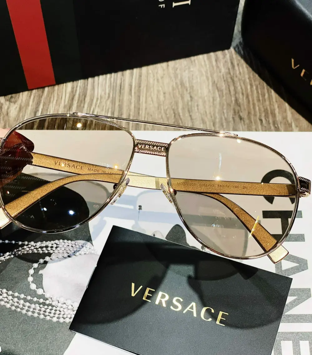 Kính Versace Sunglasses 'Gold' VE2209-1252 - Ảnh 4