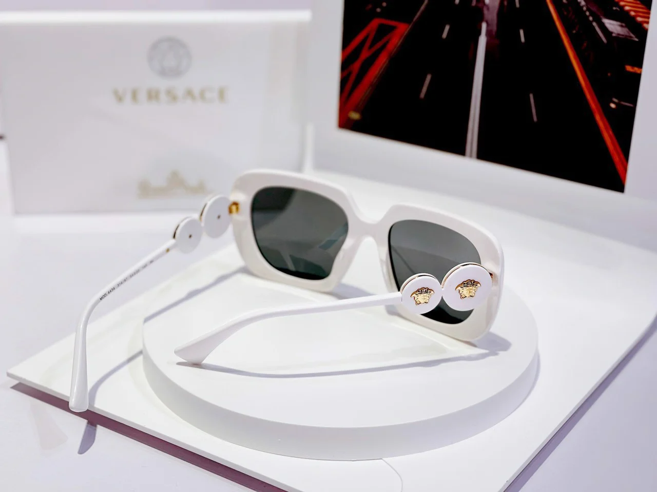 Kính Versace Square Sunglasses 'White' VE4434-314 - Ảnh 7