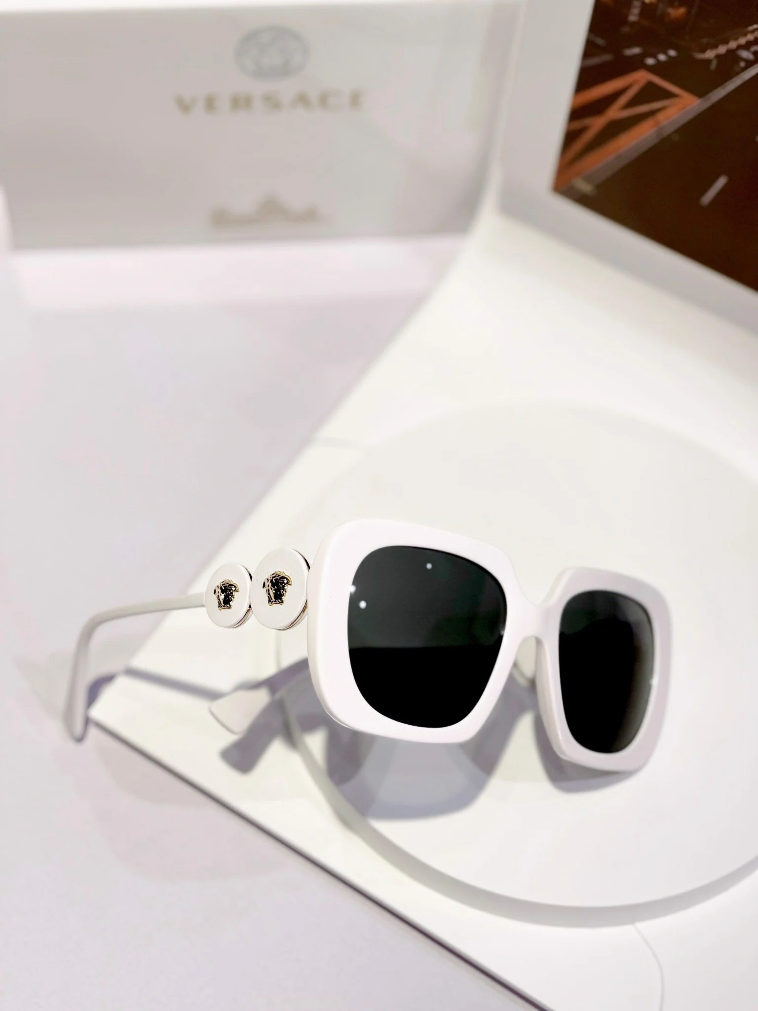 Kính Versace Square Sunglasses 'White' VE4434-314 - Ảnh 5