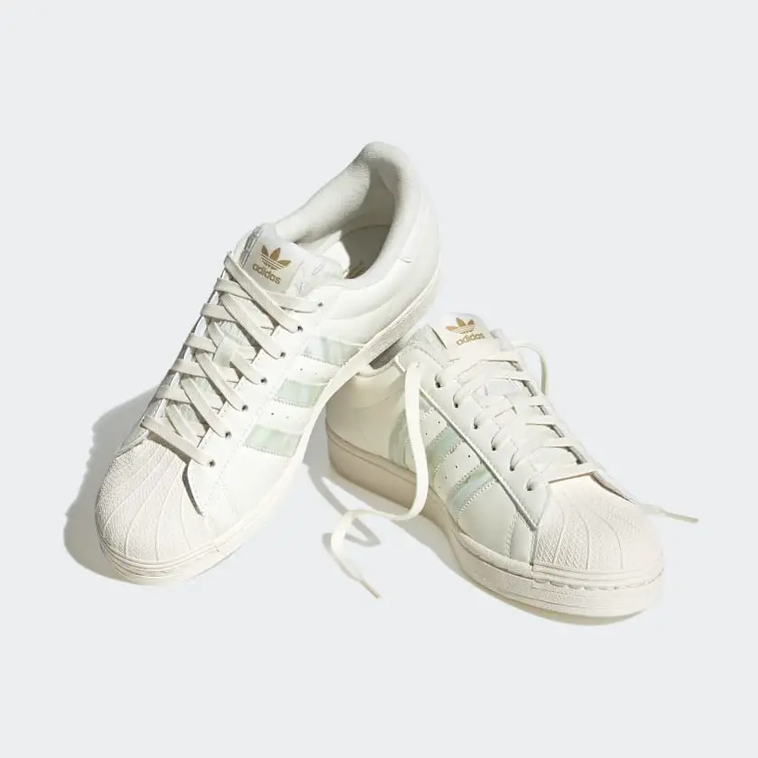 Alternative view of Giày Adidas Superstar 'Vegan Off White Sand' HQ6668