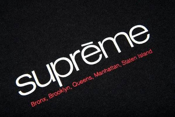 Alternative view of Áo Supreme Five Boroughs Tee 'Black'