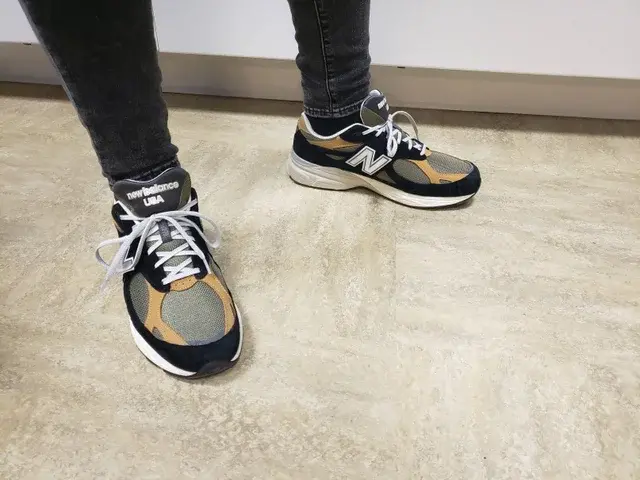 Giày New Balance 990v3 ‘MiUSA Black Tan’ M990BB3 - Ảnh 4