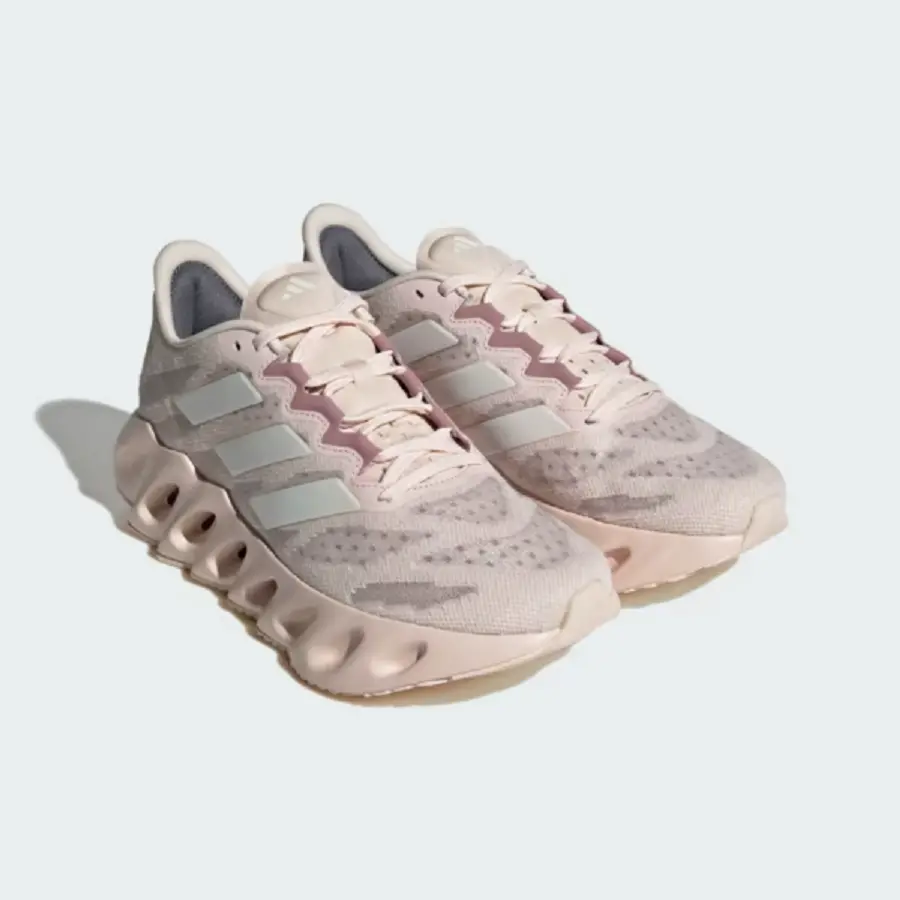 Alternative view of Giày Adidas Switch FWD ‘Wonder Quartz’ IF8185