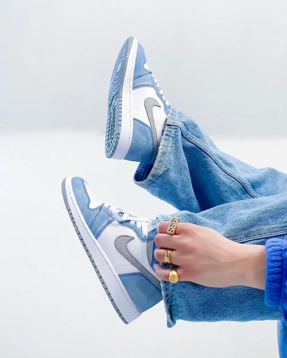Giày Nike Air Jordan 1 Retro High OG GS 'Hyper Royal' 575441-402 - Ảnh 5