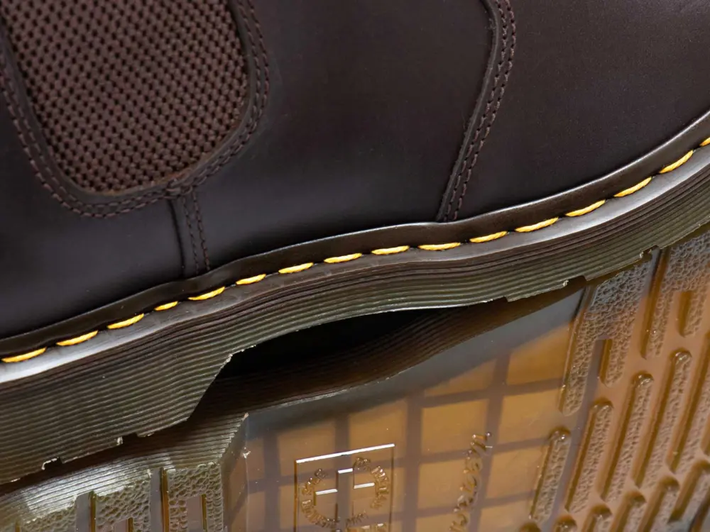 Giày Dr Martens 2976 Yellow Stitch Crazy Horse Leather Chelsea Boots 27486201 - Ảnh 5