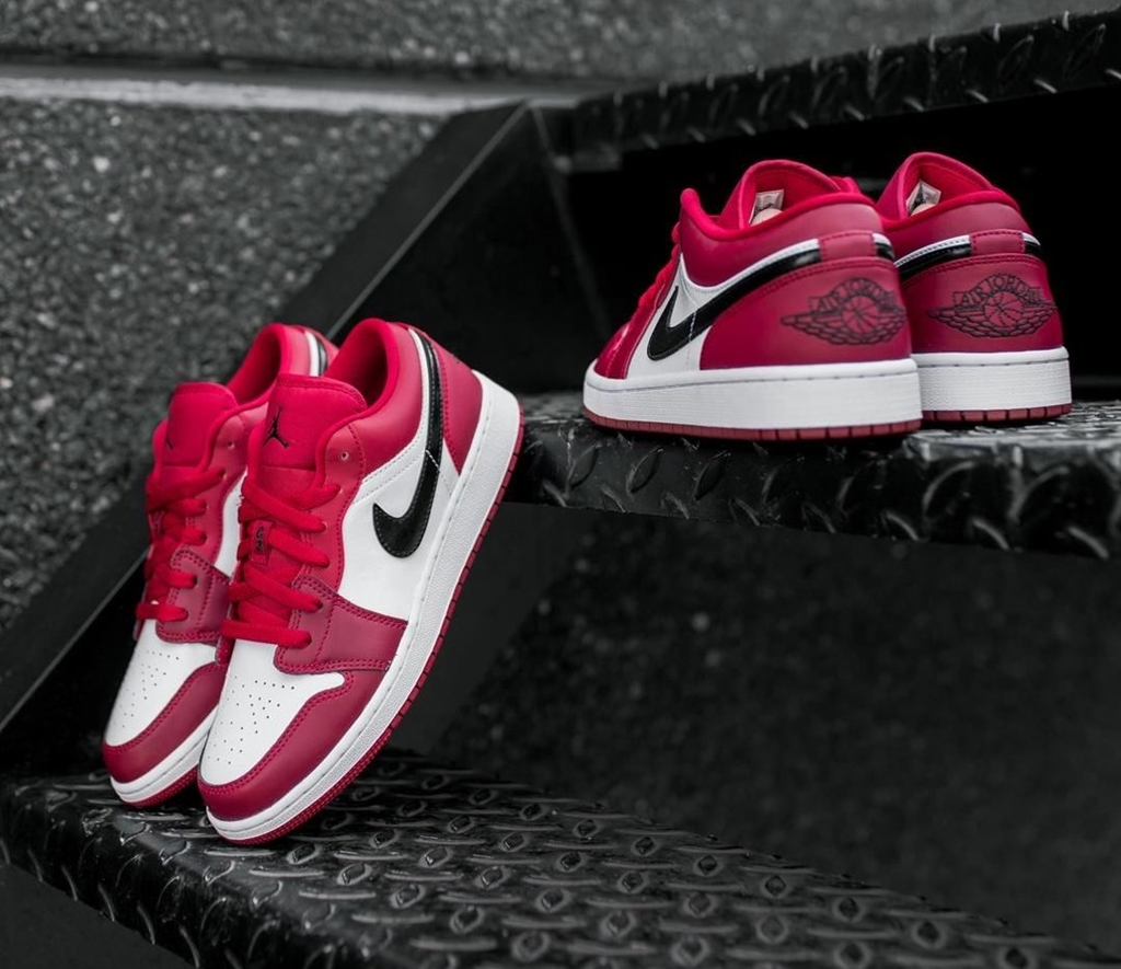 Giày Nike Air Jordan 1 Low GS 'Noble Red' 553560-604 - Ảnh 6