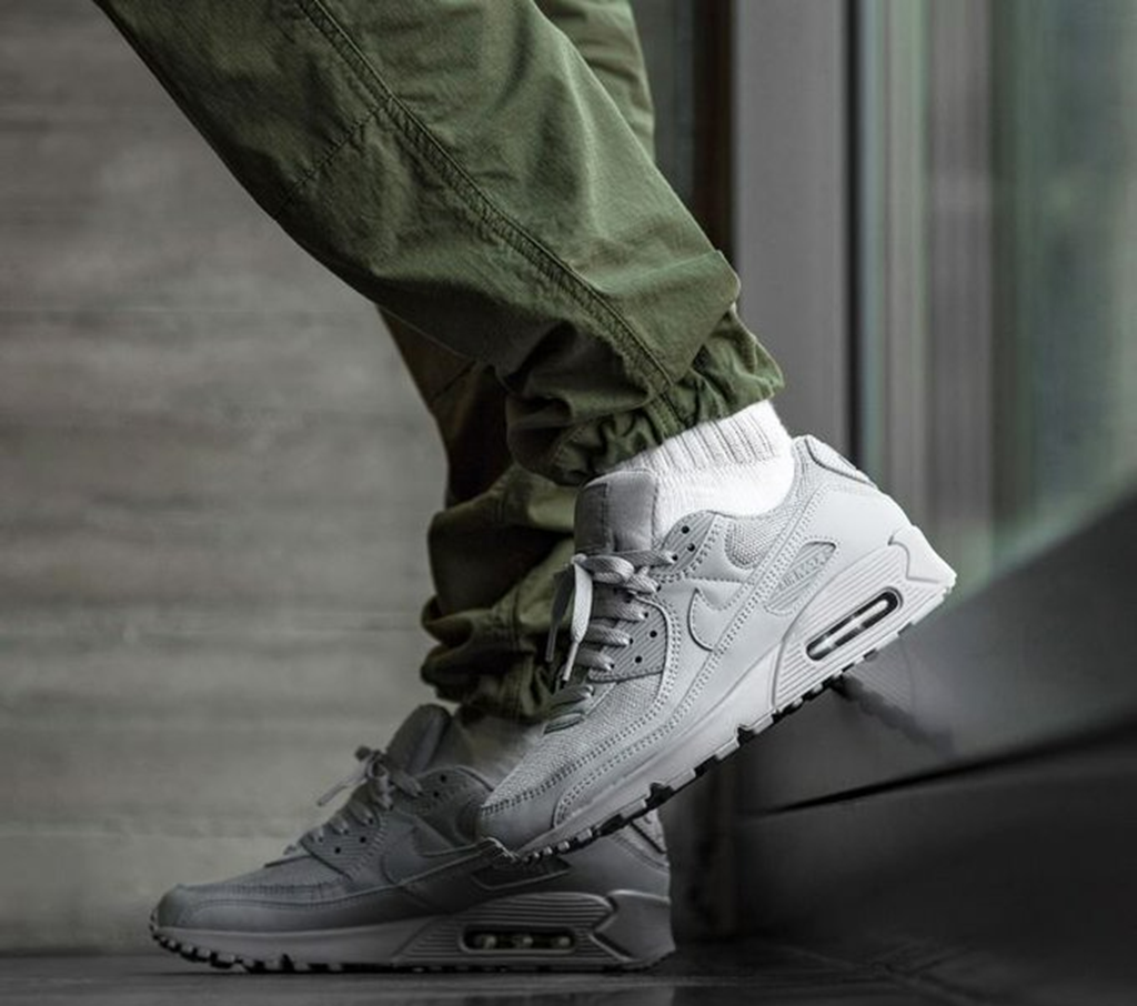 Giày Nike Air Max 90 'Triple Grey' CN8490-001 - Ảnh 2