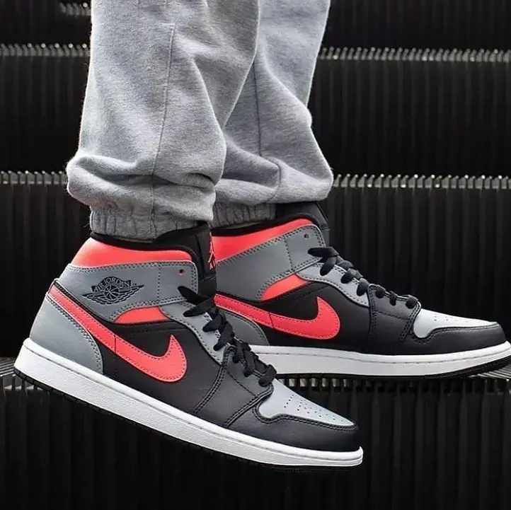 Giày Nike Air Jordan 1 Mid 'Pink Shadow' 554724-059 - Ảnh 5