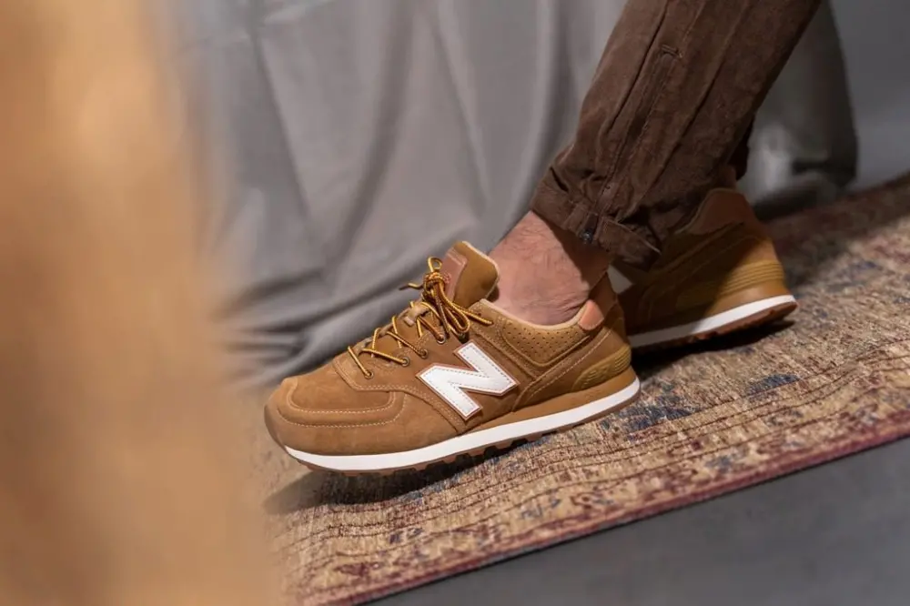 Giày New Balance 574 Brown ML574XAA - Ảnh 3