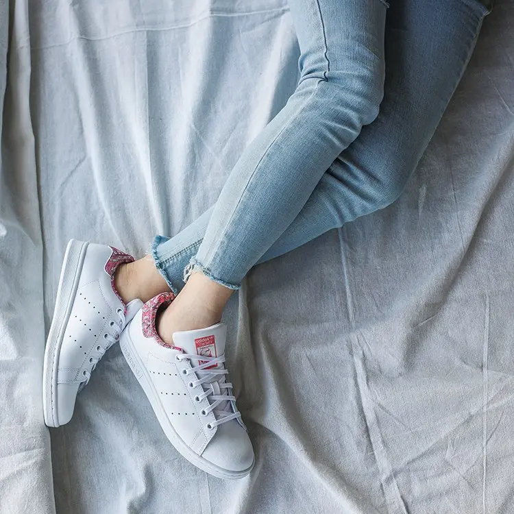 Alternative view of Giày Adidas Stan Smith 11 CM8189