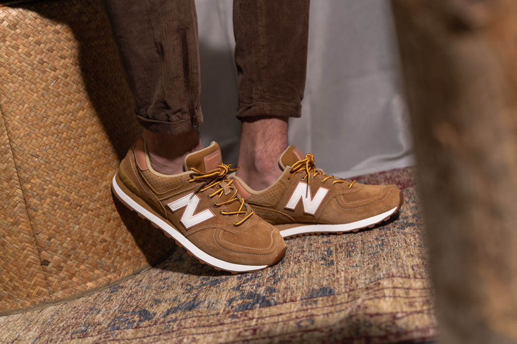 Giày New Balance 574 Brown ML574XAA - Ảnh 2