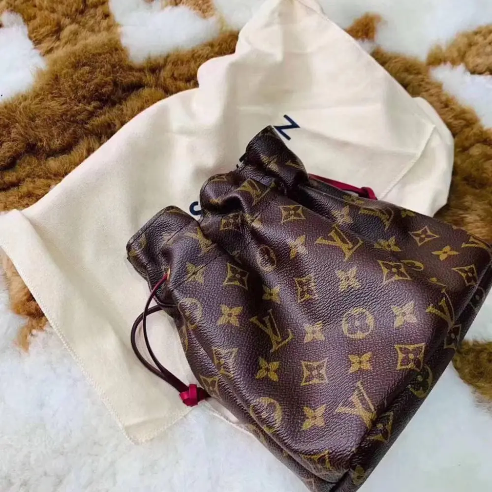 Túi Louis Vuitton Noé Pouch Monogram Canvas M43445 - Ảnh 3