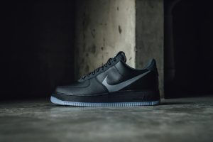 Alternative view of Giày Nike Air Force 1 Low 'Grey Swoosh' CD0888-001