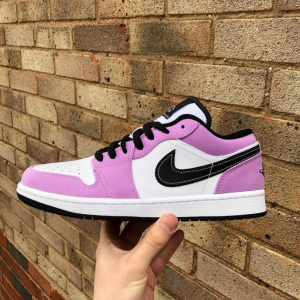 Alternative view of Giày Nike Air Jordan 1 Low SE 'Light Purple' CK3022-503