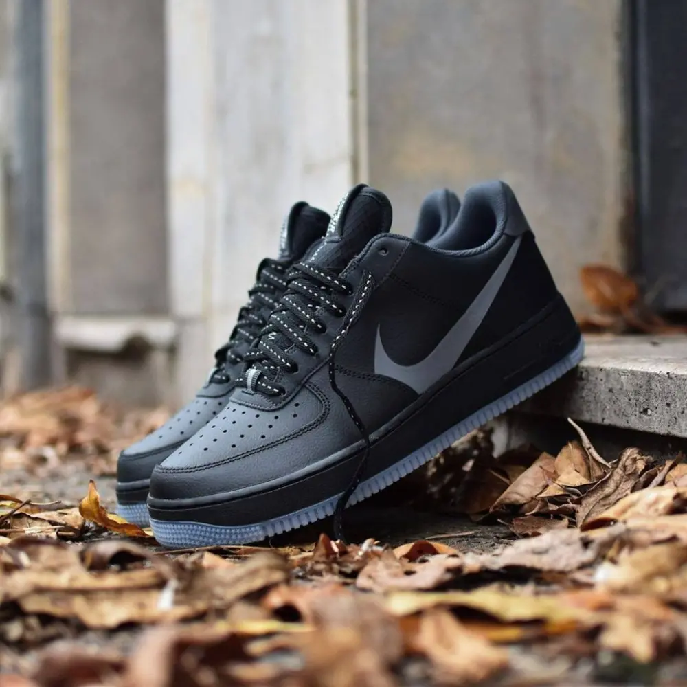Giày Nike Air Force 1 Low 'Grey Swoosh' CD0888-001 - Ảnh 3