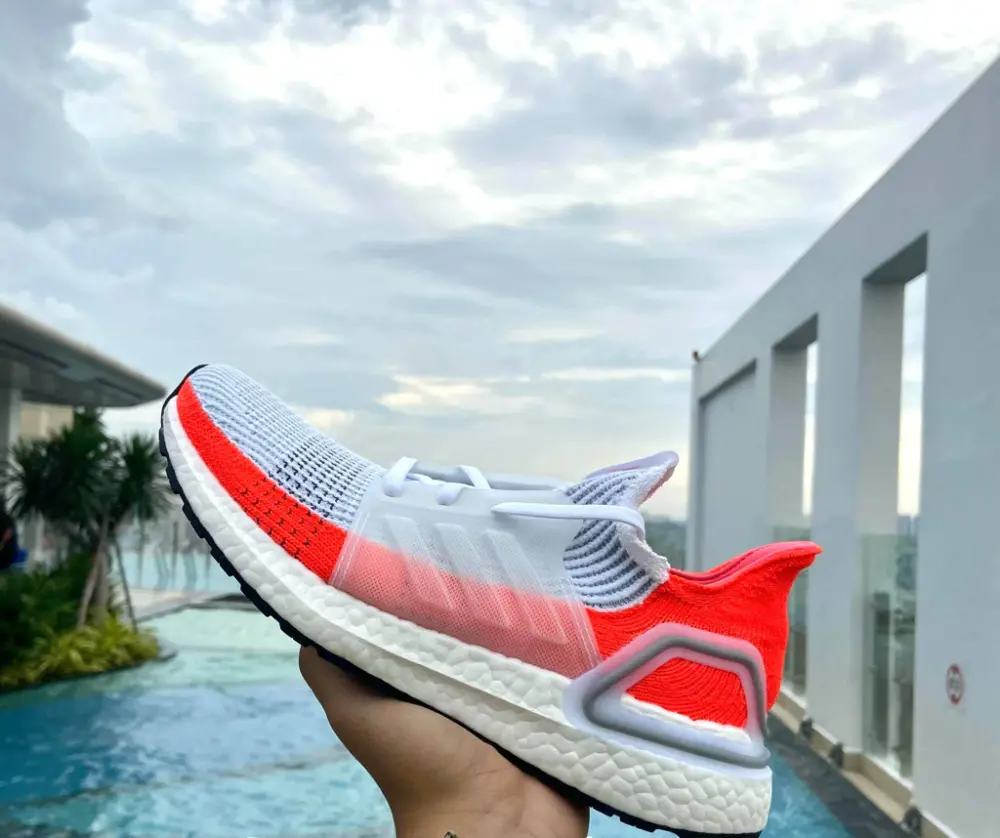 Alternative view of Giày Adidas UltraBoost 19 'White Multi' EF1342