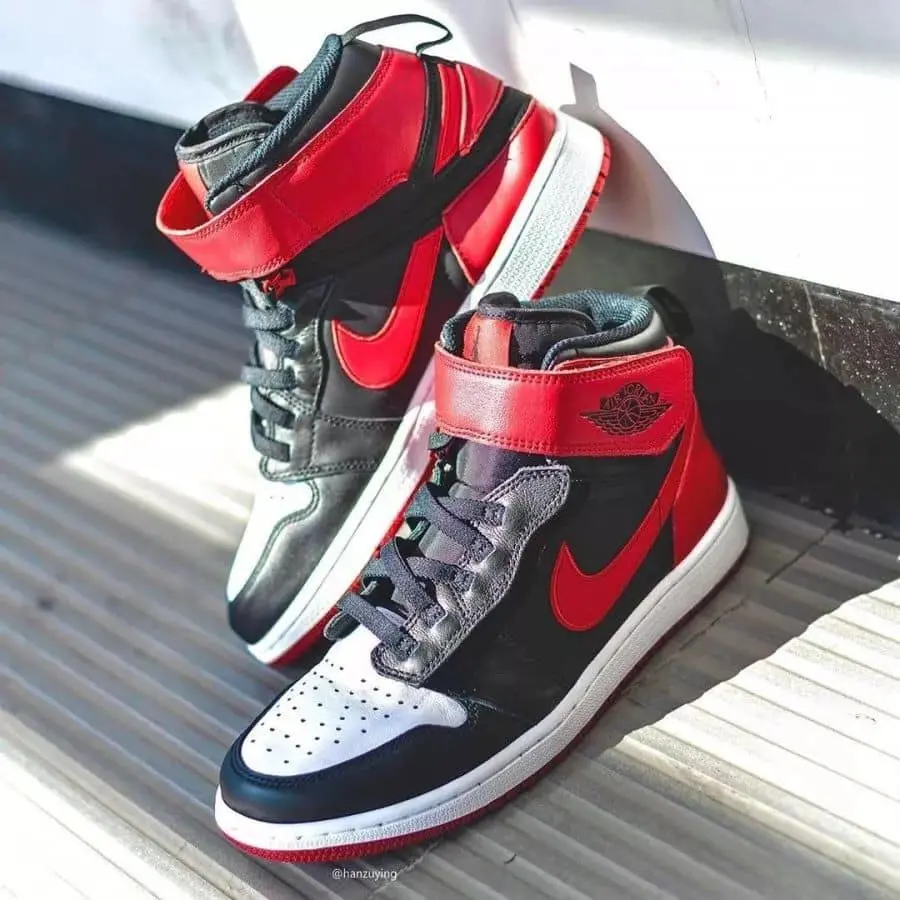 Giày Nike Air Jordan 1 High FlyEase GS 'Black Gym Red' CT4897-001 - Ảnh 4