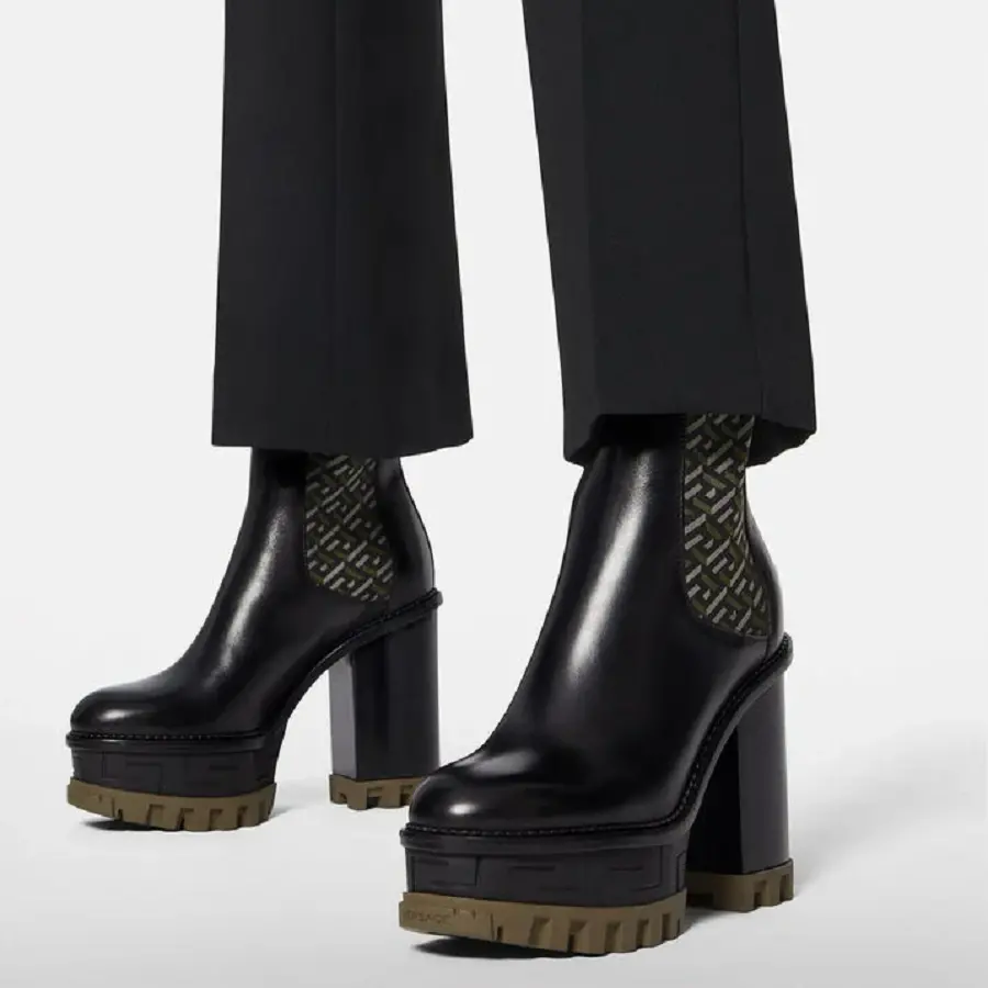 Alternative view of Giày Versace La Greca Signature Ankle Boots DST420Q-1A01735-5B15V