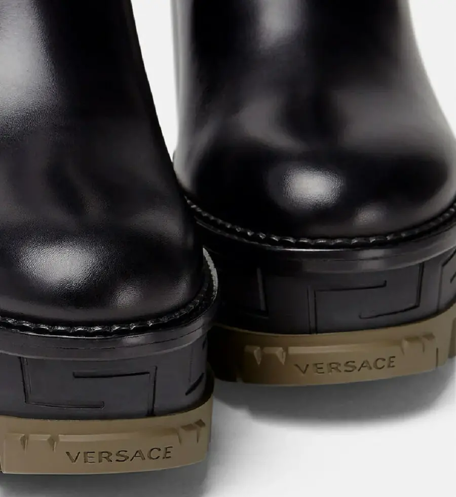 Giày Versace La Greca Signature Ankle Boots DST420Q-1A01735-5B15V - Ảnh 5