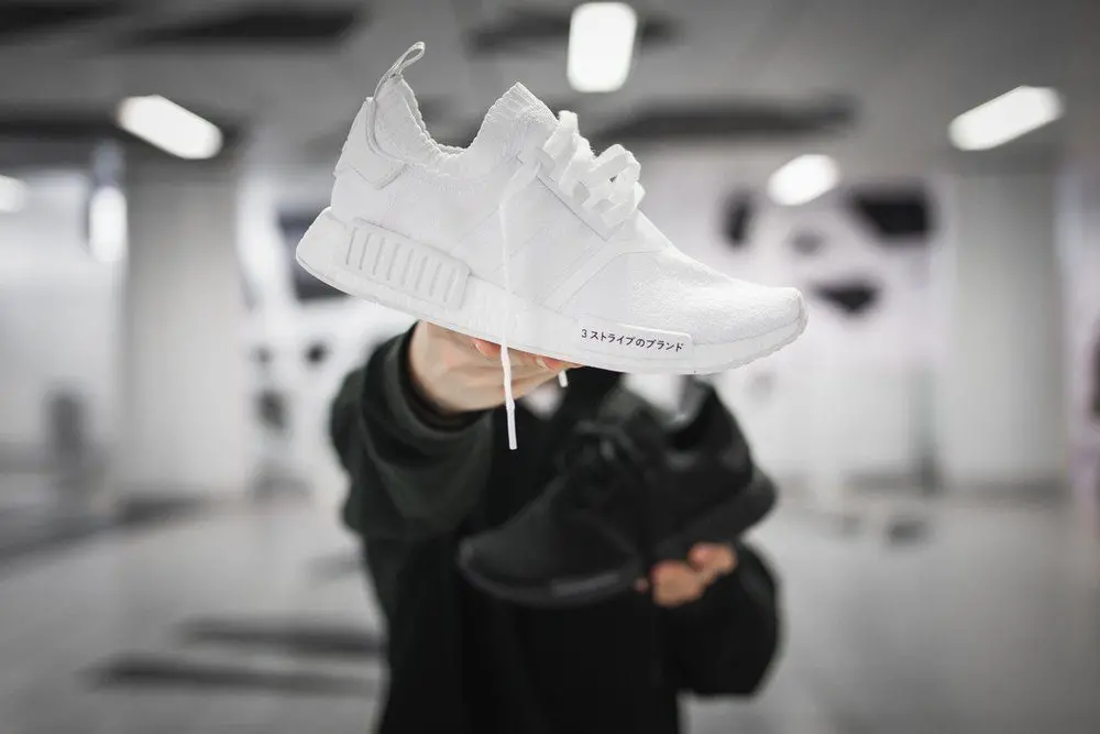 Giày Adidas NMD_R1 Primeknit 'Japan Triple White' BZ0221 - Ảnh 4