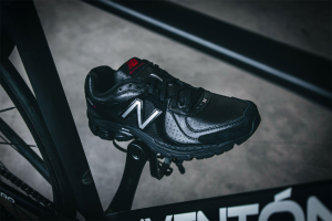 Alternative view of Giày New Balance x Thisisneverthat 860v2 'Black' ML860TB2