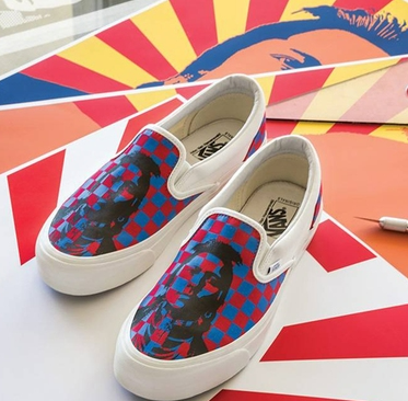 Giày Vans John Van Hamersveld 'White Red Blue' VN000UDFQLT - Ảnh 4