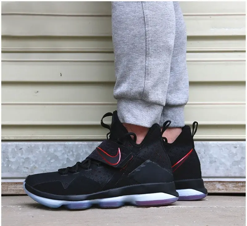 Alternative view of Giày Nike Lebron 14 EP 'Black-University Red' 921084-004