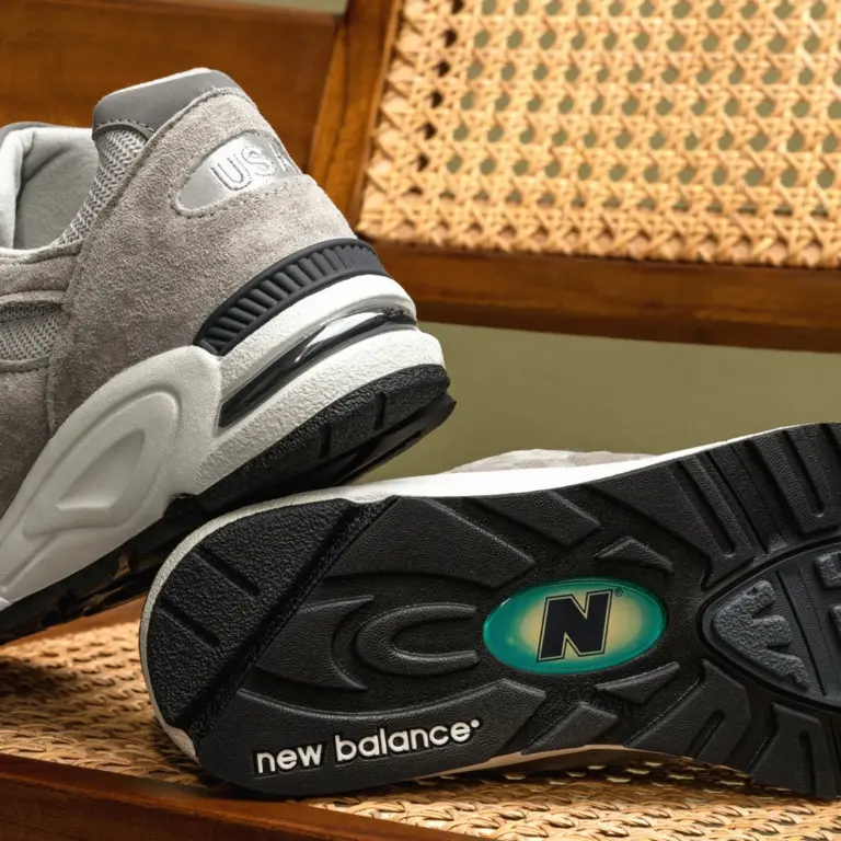 Giày New Balance 990v2 Made In USA ‘Grey’ M990GY2 - Ảnh 3