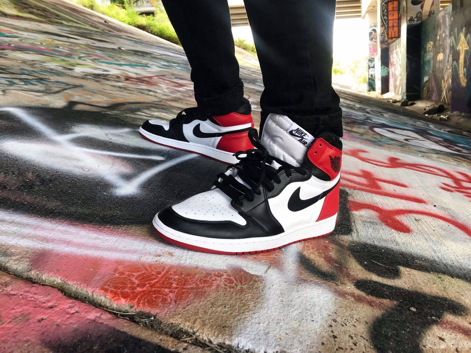 Giày Nike Air Jordan 1 Retro BG 'Black Toe' 2016 575441-125 - Ảnh 3