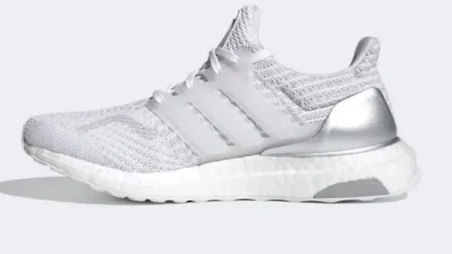 Alternative view of Giày Adidas Ultra Boost 5.0 Cloud White FY9874