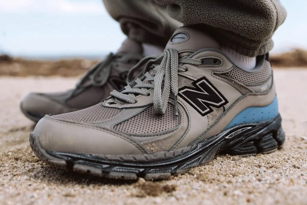 Giày New Balance thisisneverthat x 2002R 'Brown' ML2002RN - Ảnh 3