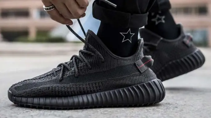 Giày Adidas Yeezy Boost 350 V2 'Black Non-Reflective' FU9006 - Ảnh 3