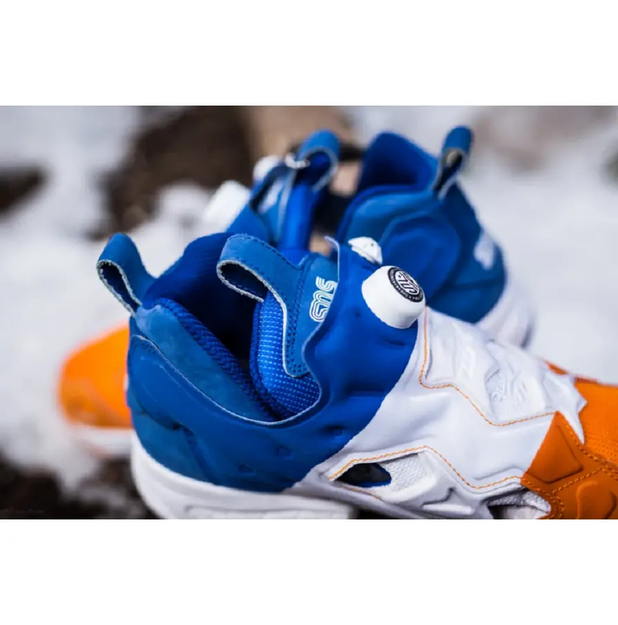 Alternative view of Giày Reebok Sneakersnstuff x Token 38 x Packer x InstaPump Fury V63454