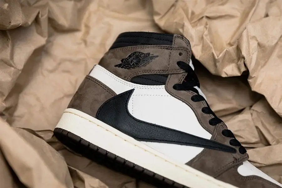 Giày Nike Travis Scott x Air Jordan 1 Retro High OG 'Mocha' CD4487-100 - Ảnh 3