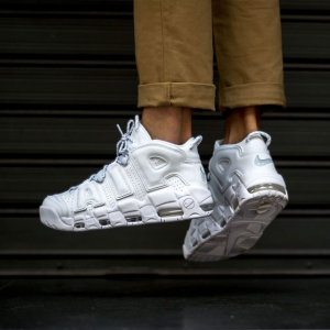 Alternative view of Giày Nike Air More Uptempo 'Triple White' 415082-102