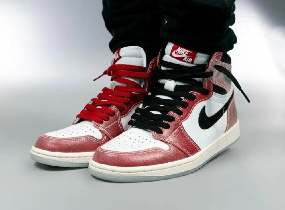 Alternative view of Giày Nike Trophy Room x Air Jordan 1 Retro High OG SP 'Chicago' DA2728-100