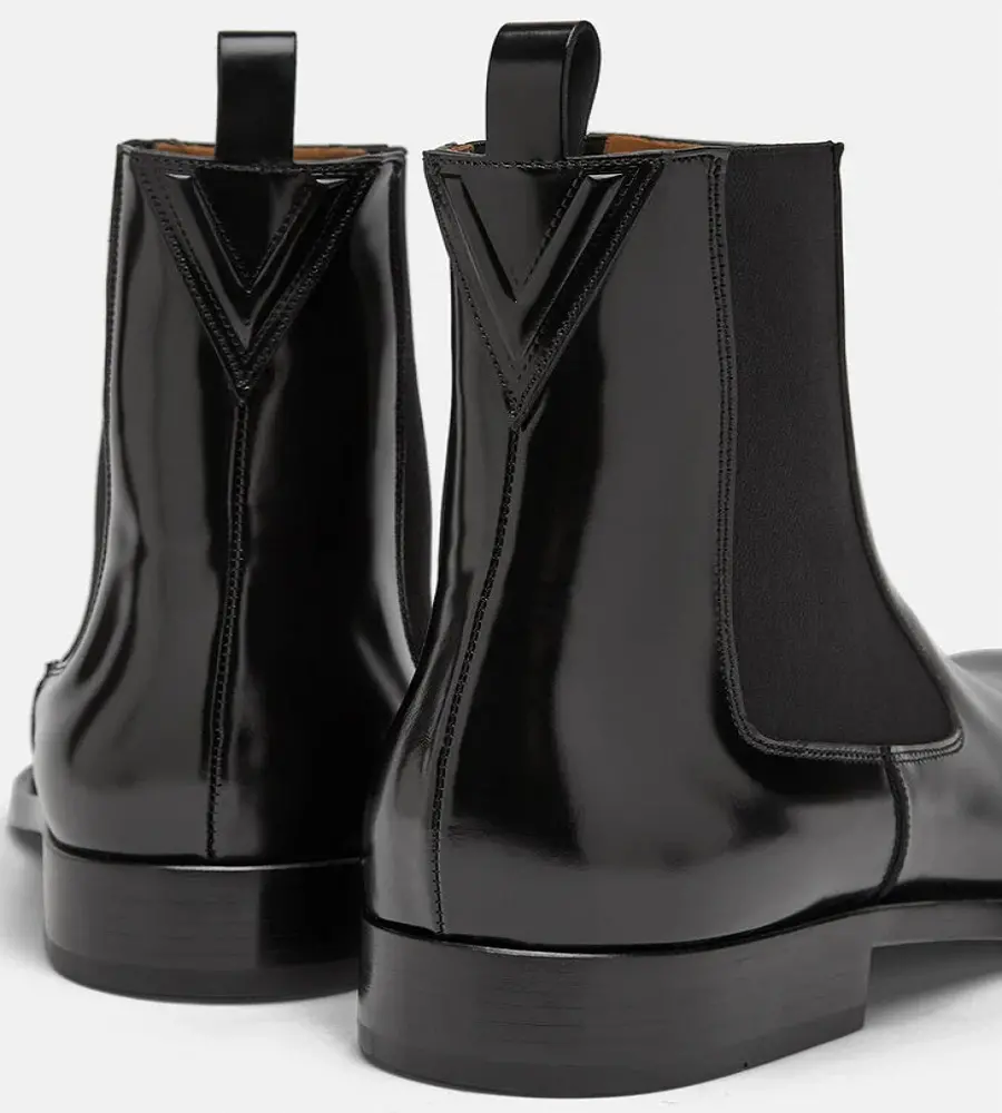 Giày Versace V Leather Boots Black 1000786-1A00695-1B000 - Ảnh 5